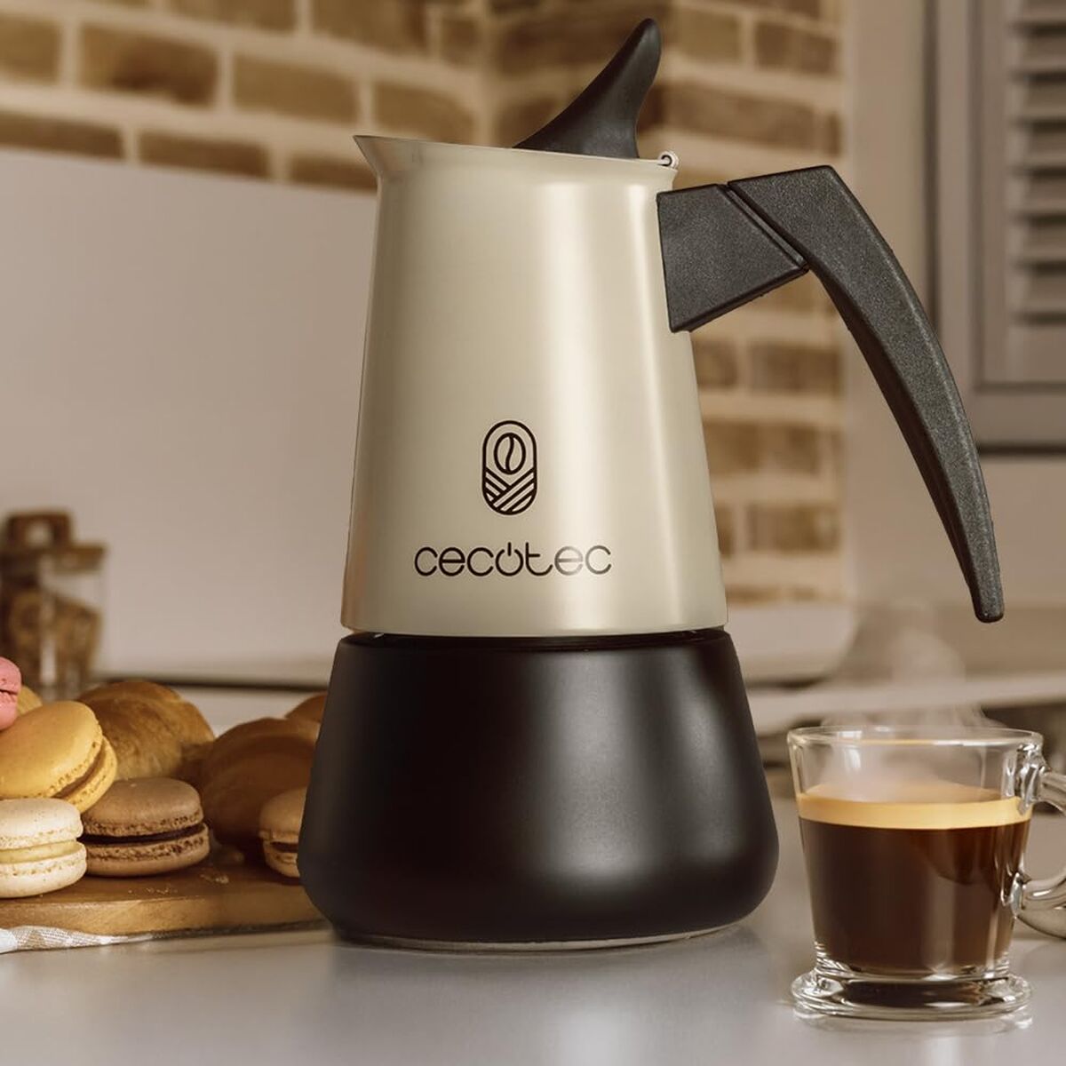 Italiensk Kaffepanna Cecotec Piccolina 900 Grön 10 Csészék 450 ml finns hos Nordekko