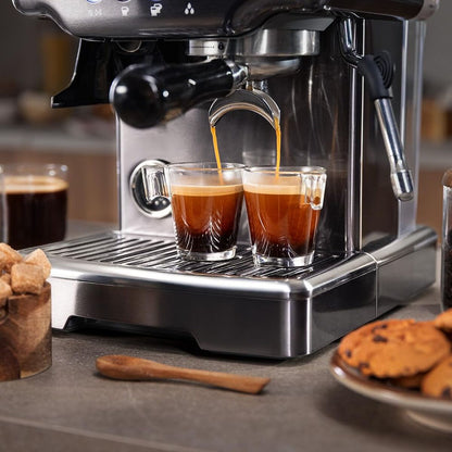 Manuell Espressobryggare Cecotec Power Espresso 20 Barista 2200 W Svart 20 bar finns hos Nordekko