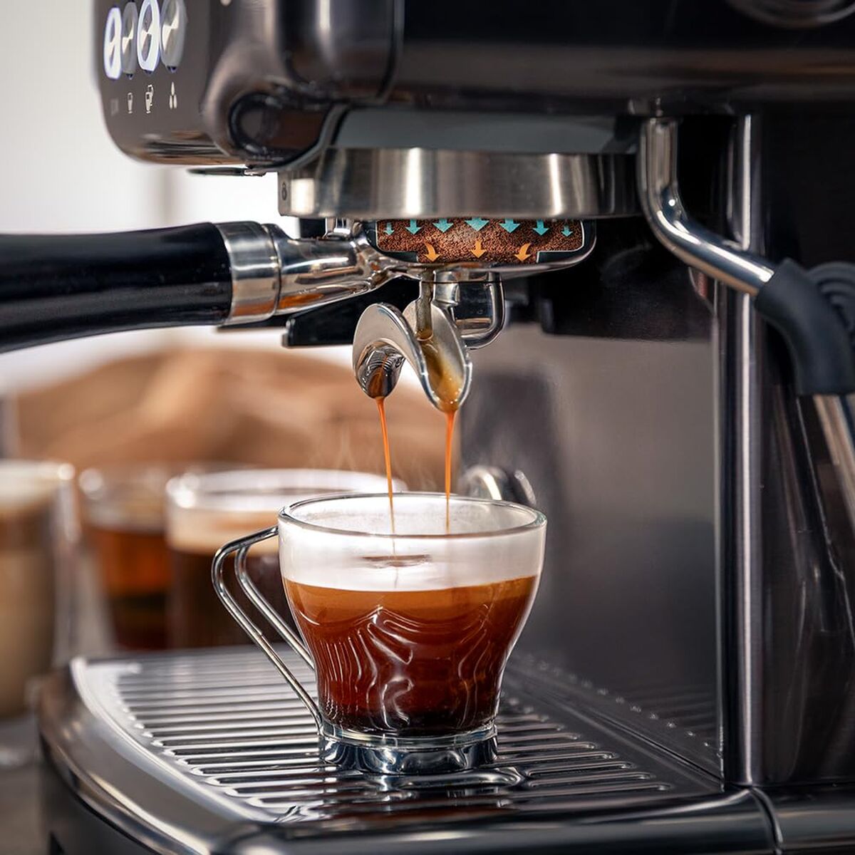 Manuell Espressobryggare Cecotec Power Espresso 20 Barista 2200 W Svart 20 bar finns hos Nordekko