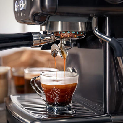 Manuell Espressobryggare Cecotec Power Espresso 20 Barista 2200 W Svart 20 bar finns hos Nordekko