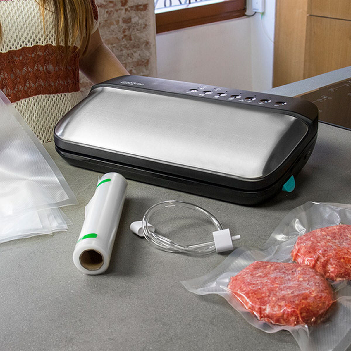 Vakuumförpackare Cecotec Sealvac Steel 120W finns hos Nordekko